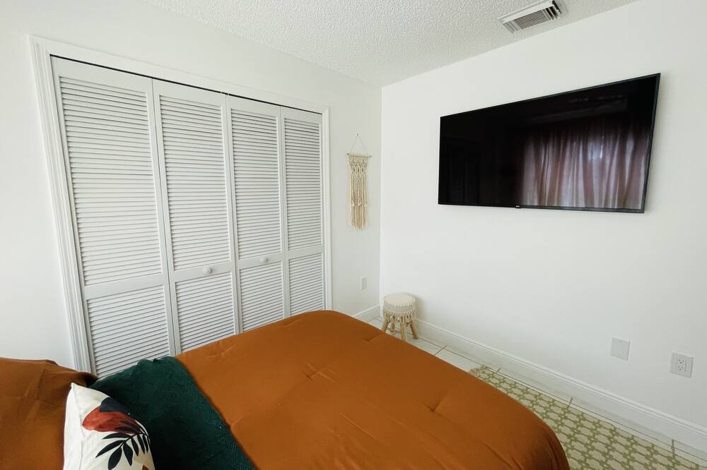 Photo of Bedroom in Richmond West