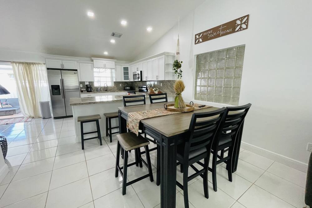 Photo of Kitchen in Richmond West