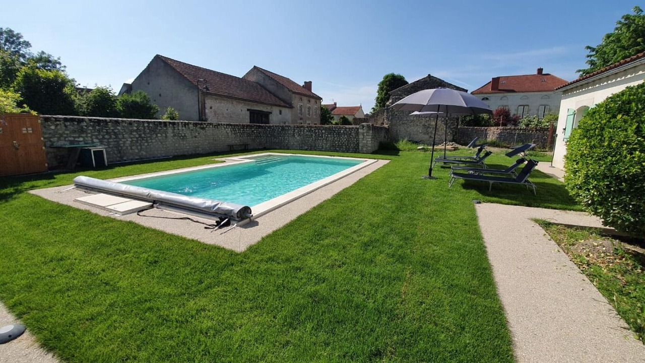 Photo of Outdoor in Charroux
