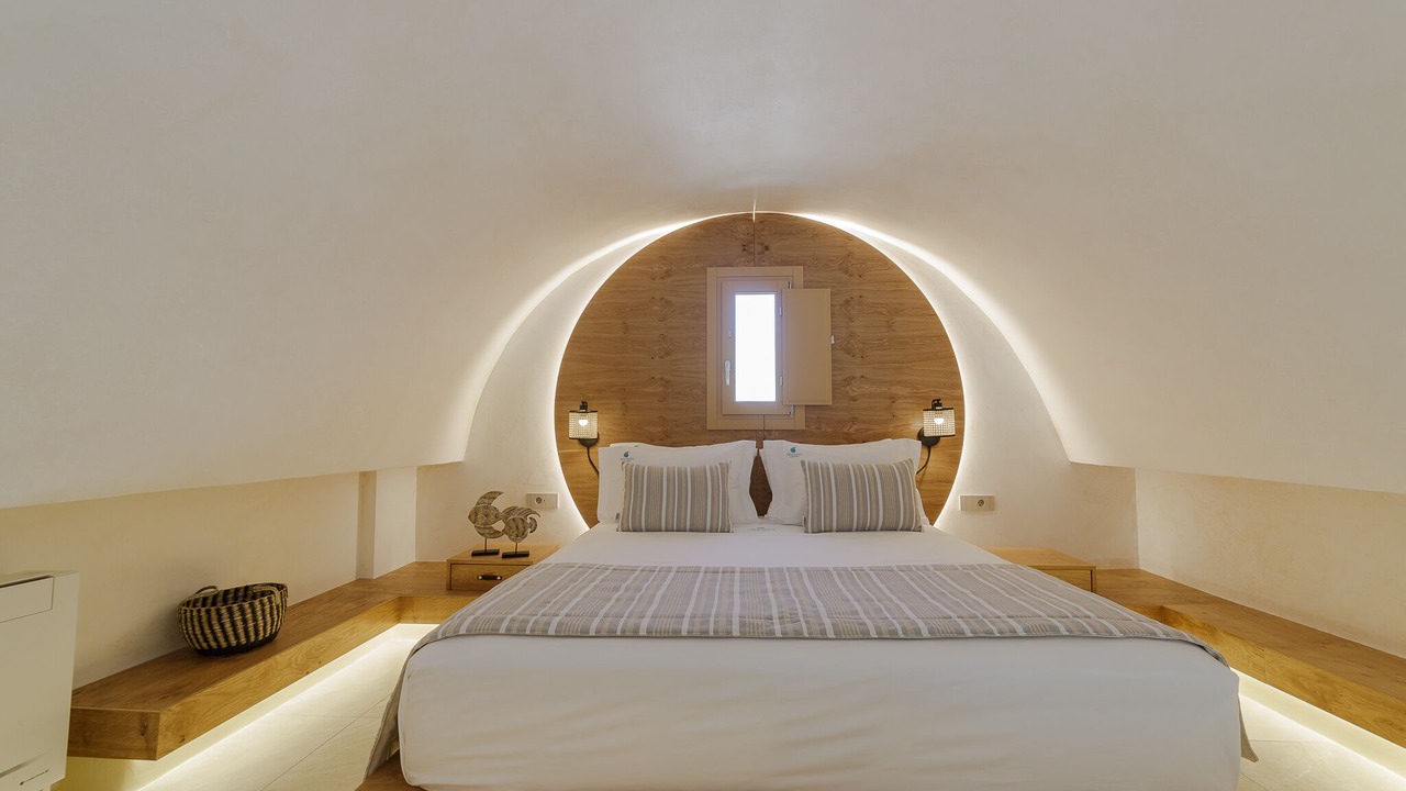 Photo of Bedroom in Perissa