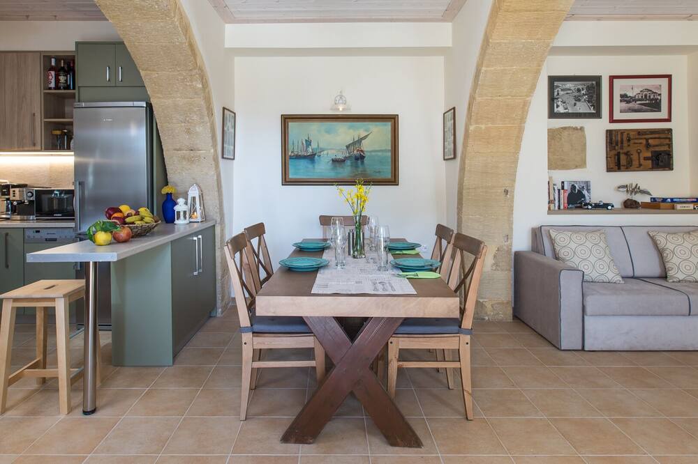 Photo of Livingroom in Drapanias