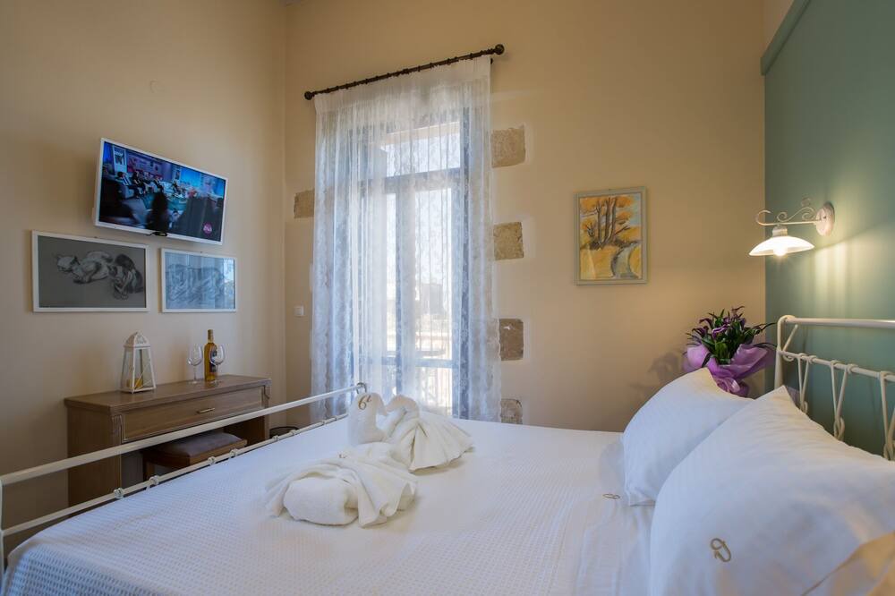 Photo of Bedroom in Drapanias