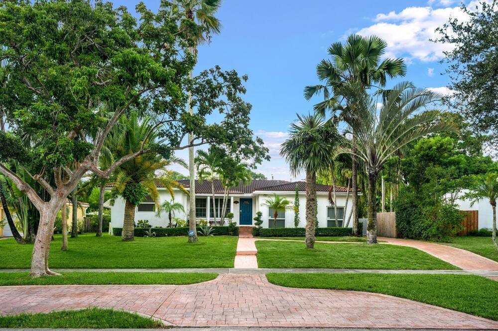 Photo of Outdoor in Miami Shores