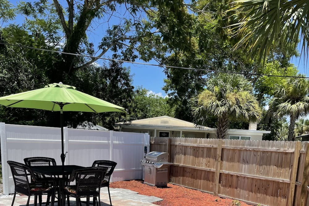 Photo of Patio Balcony in Pine Hills