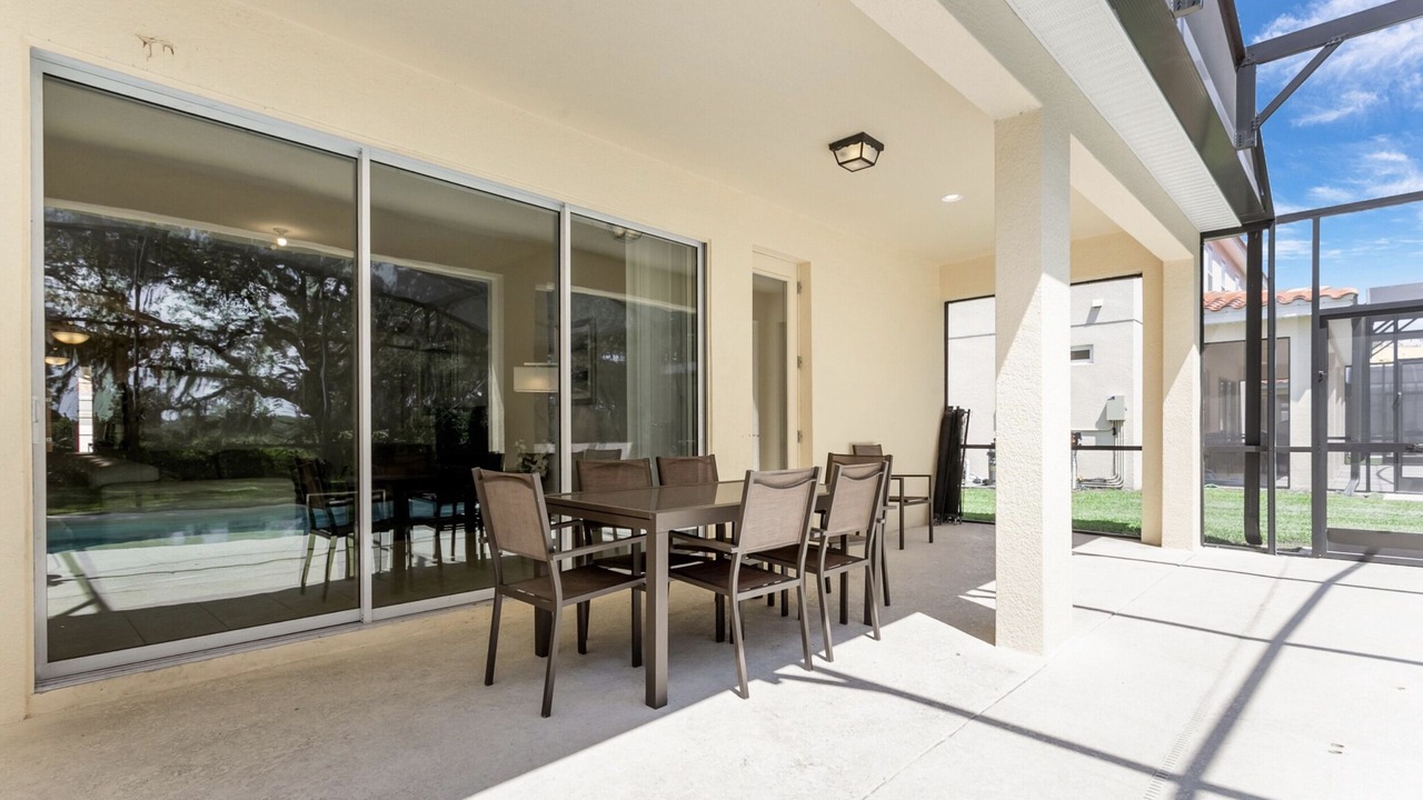 Photo of Patio Balcony in Loughman