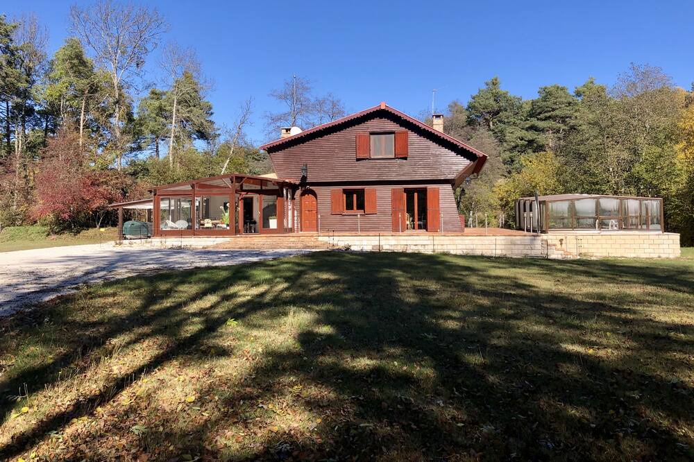Photo of Outdoor in Seranon