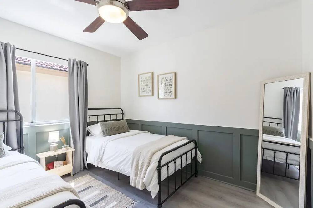 Photo of Bedroom in Richmond West