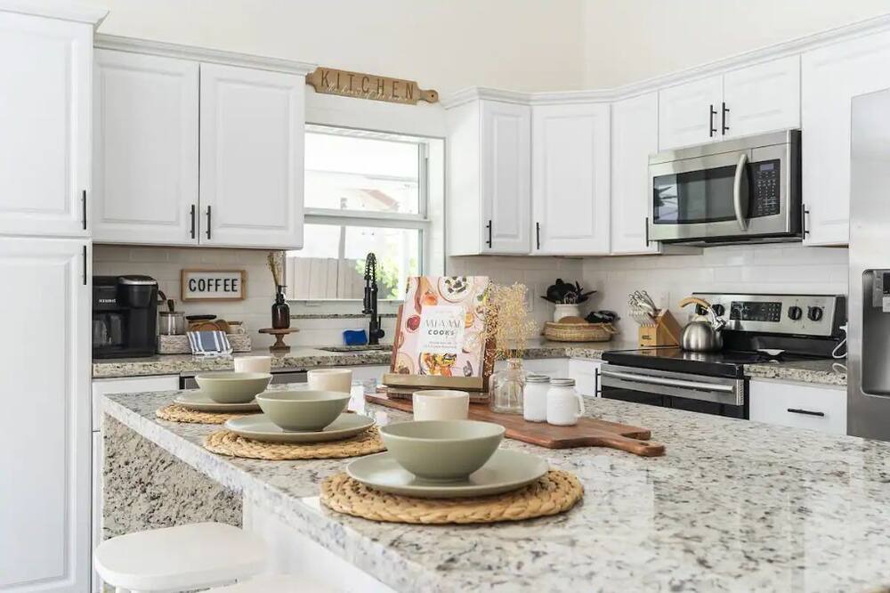 Photo of Kitchen in Richmond West