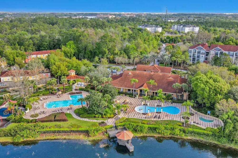 Photo of Outdoor in Regal Palms