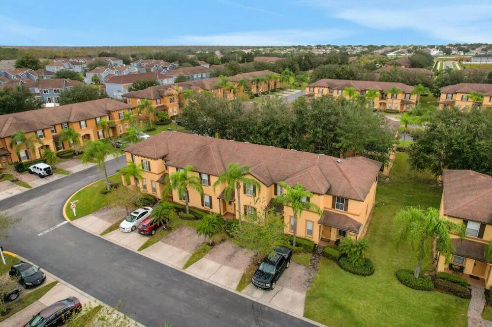 Photo of Outdoor in Regal Palms