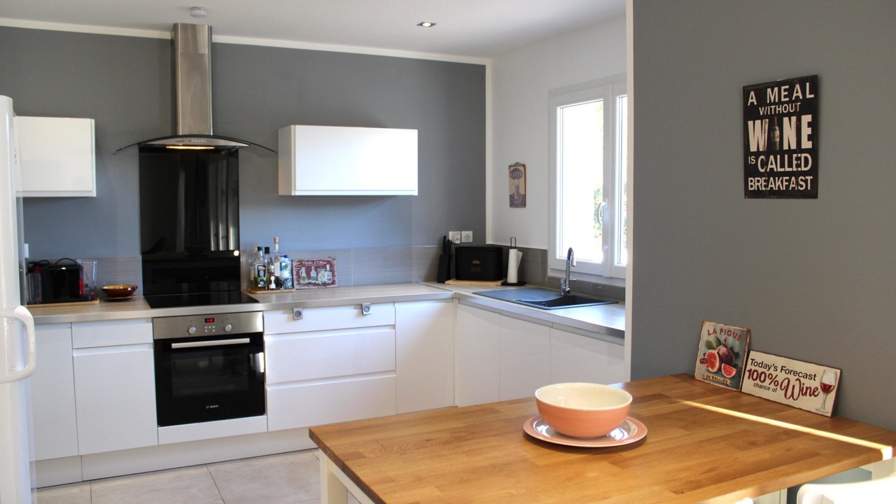 Photo of Kitchen in Entrecasteaux