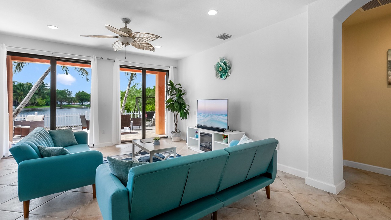 Photo of Livingroom in Tamiami