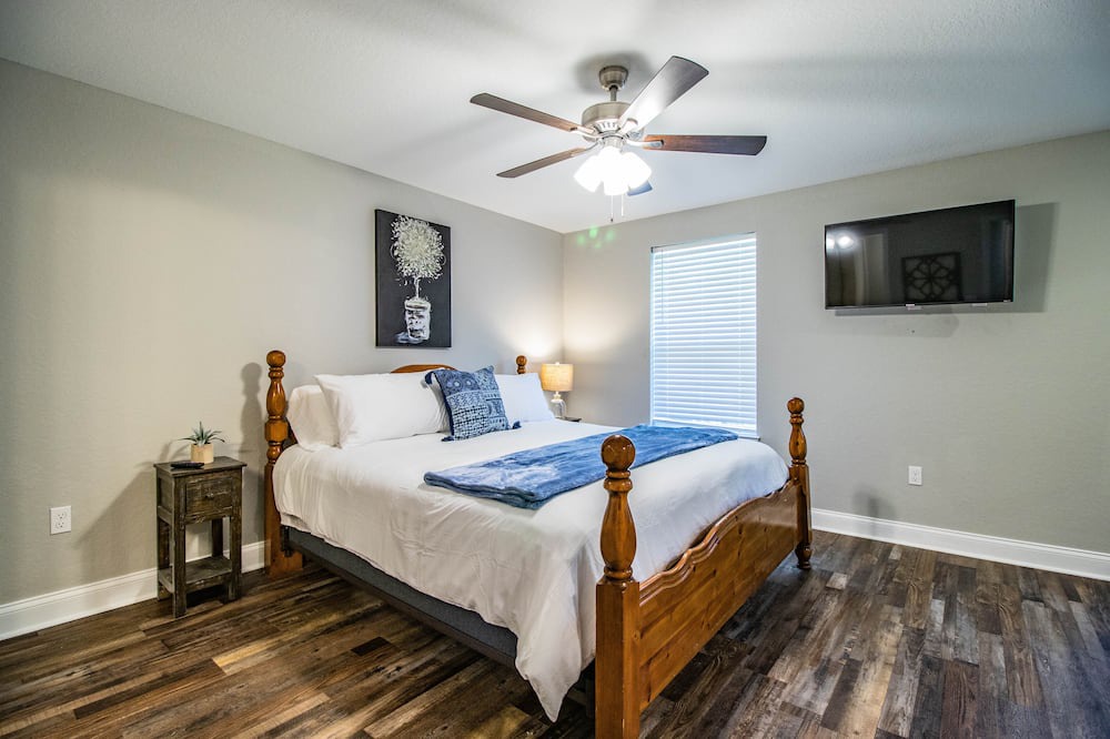 Photo of Bedroom in Bartow
