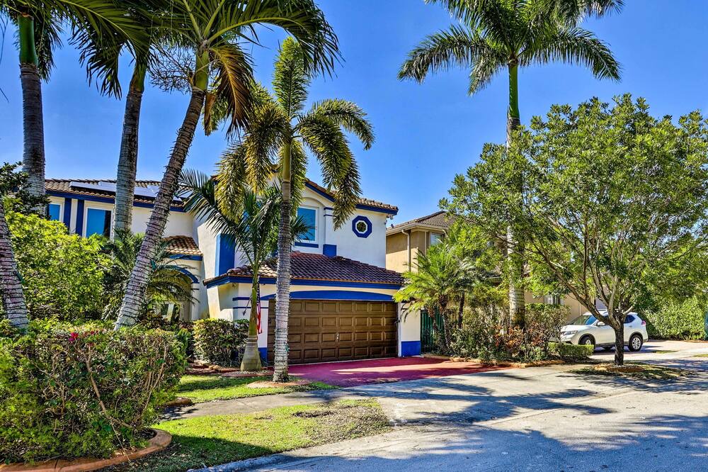 Photo of Outdoor in Tamiami