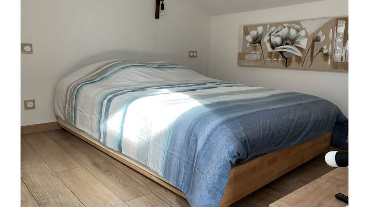 Photo of Bedroom in Meyreuil