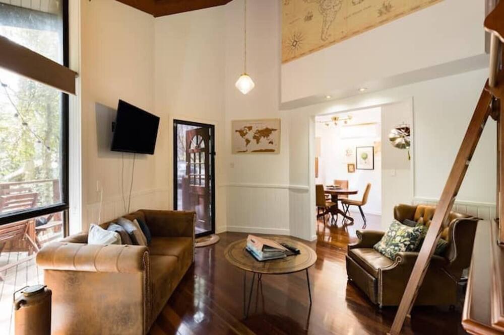 Photo of Livingroom in Wongawallan