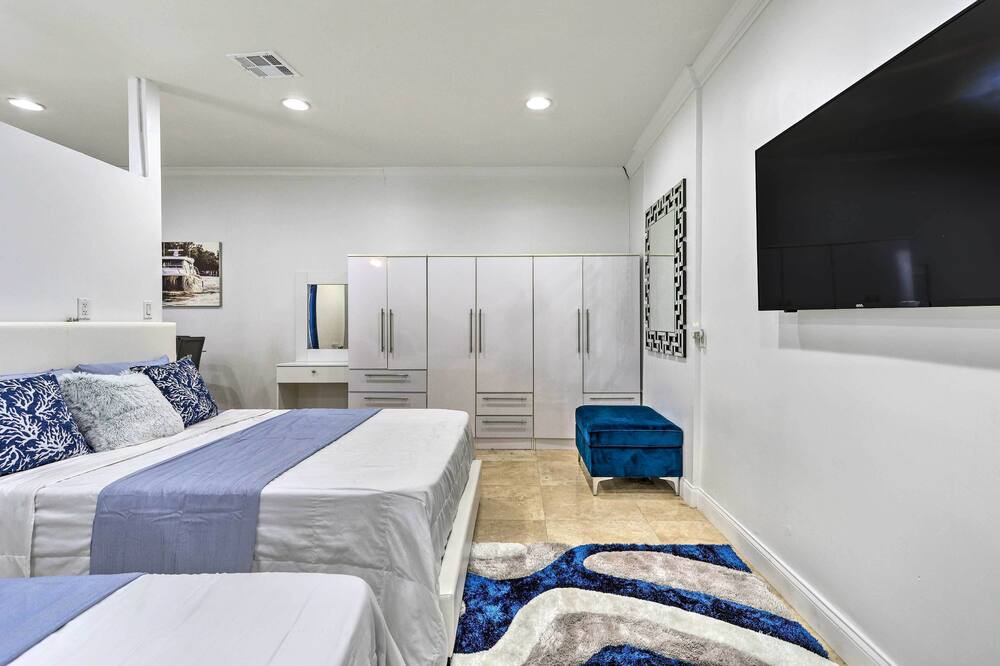 Photo of Bedroom in Tamiami