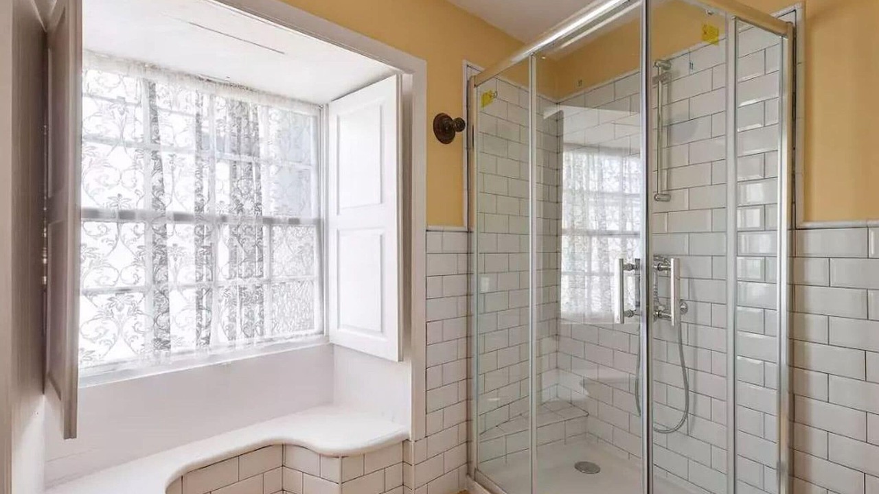 Photo of Bathroom in Historical Center
