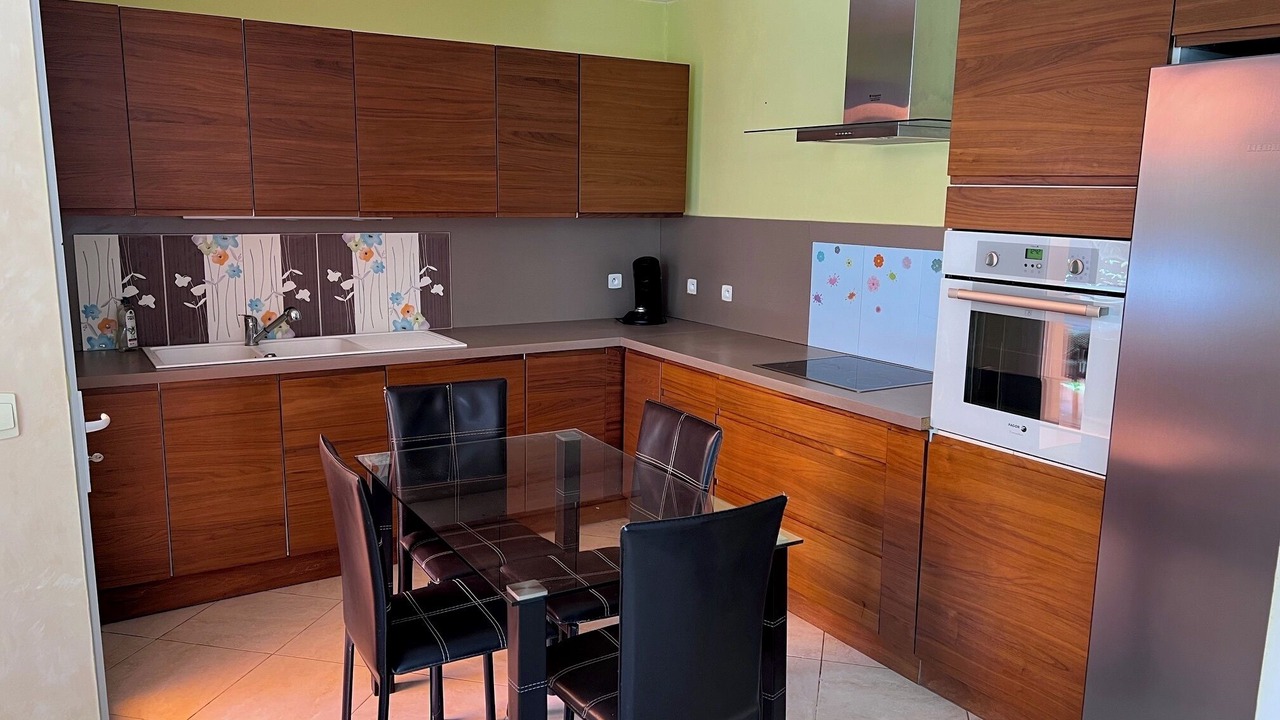 Photo of Kitchen in Taradeau