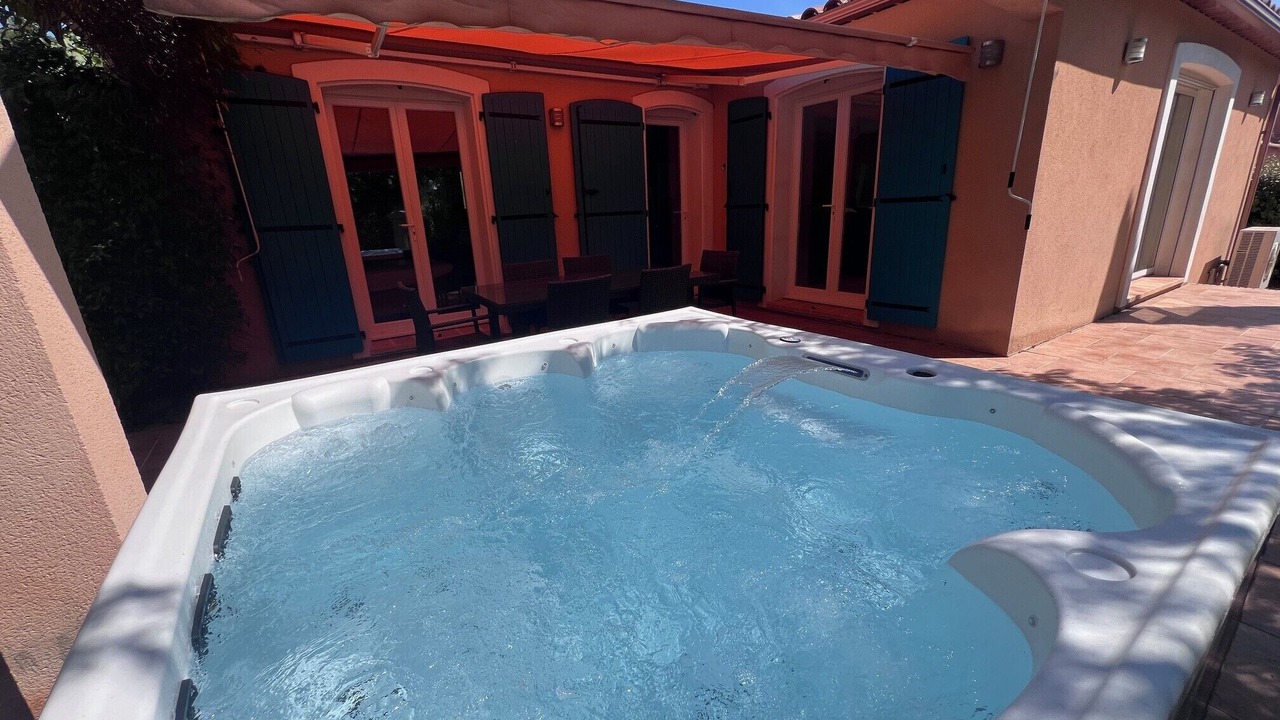 Photo of Outdoor in Taradeau