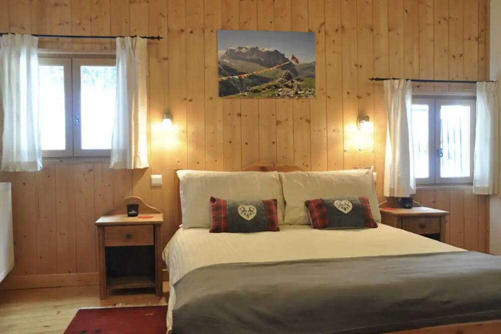 Photo of Bedroom in Sixt-Fer-a-Cheval