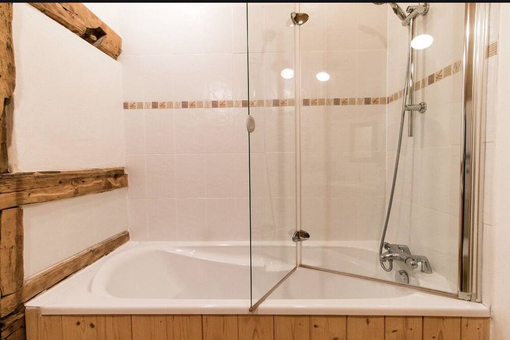 Photo of Bathroom in Sixt-Fer-a-Cheval