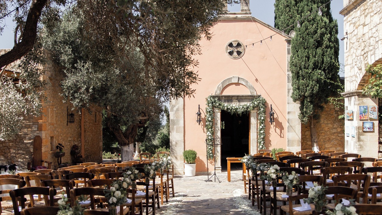 Photo of Outdoor in Adelianos Kampos