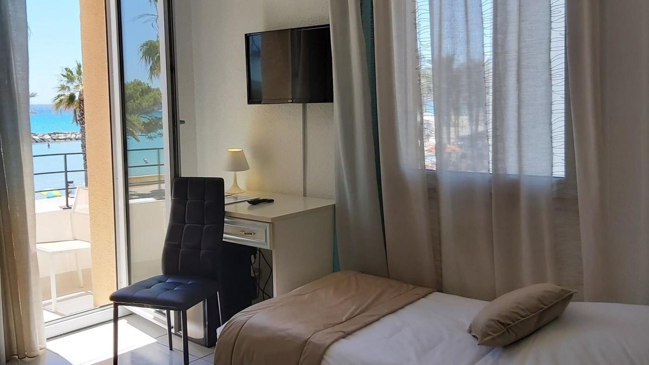 Photo of Bedroom in La Ciotat