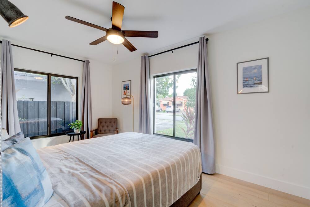 Photo of Bedroom in Miami Shores