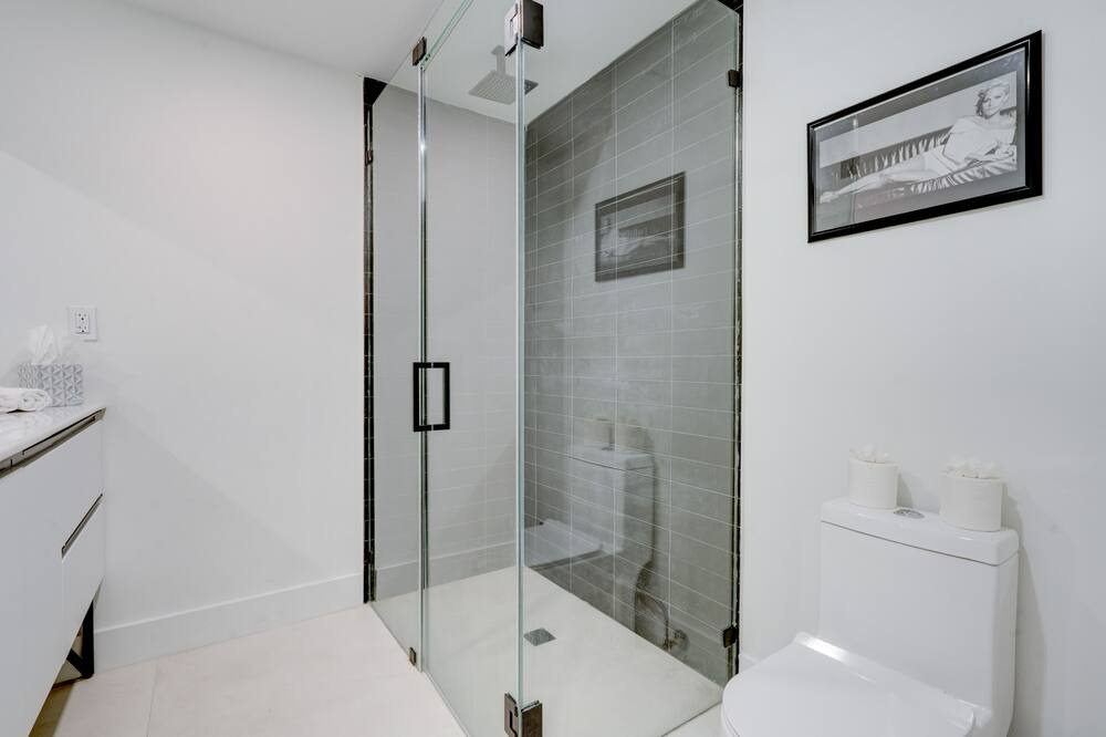 Photo of Bathroom in Miami Shores
