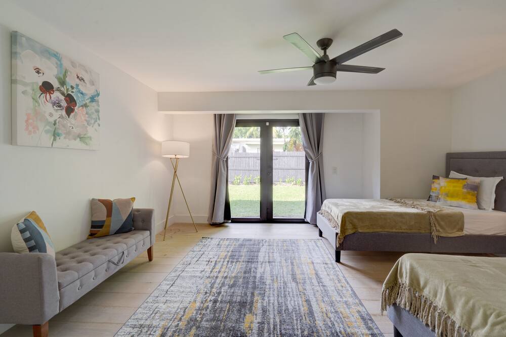 Photo of Bedroom in Miami Shores