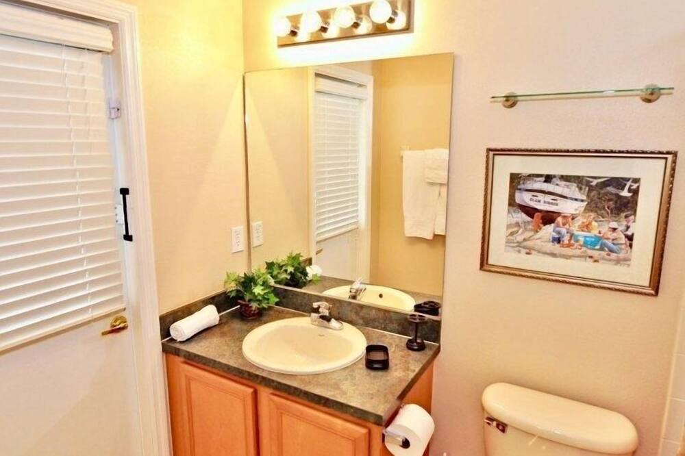 Photo of Bathroom in Vizcay
