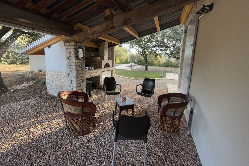 Photo of Outdoor in Fox-Amphoux