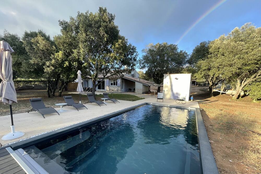 Photo of Outdoor in Fox-Amphoux