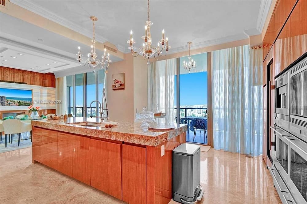 Photo of Others in Bal Harbour