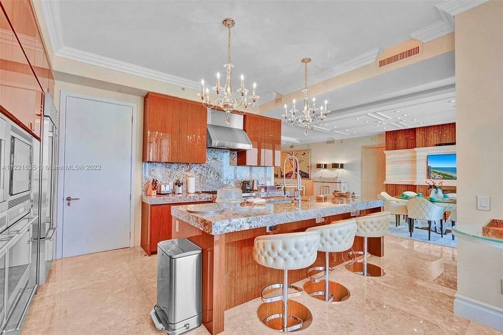 Photo of Others in Bal Harbour