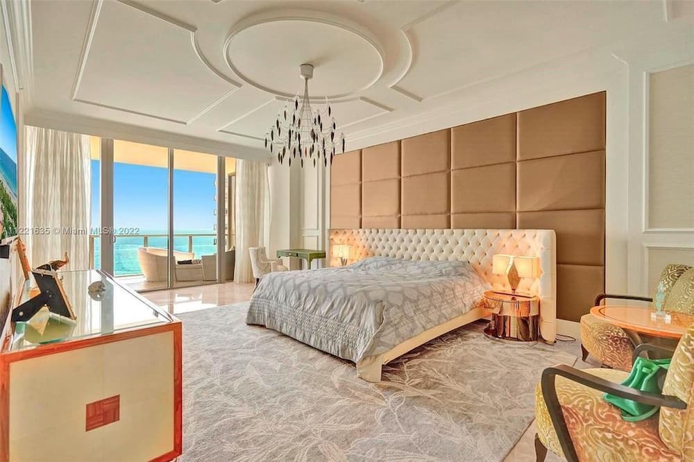 Photo of Others in Bal Harbour