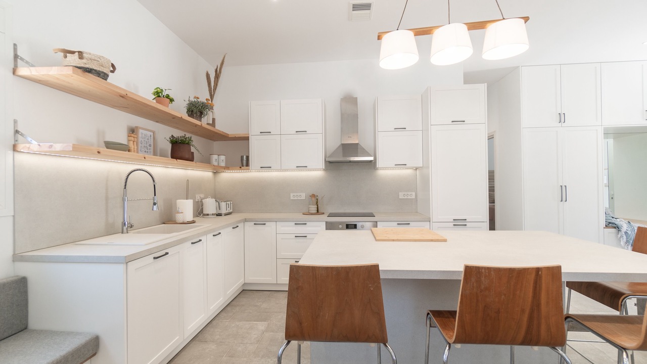 Photo of Kitchen in Alikanas