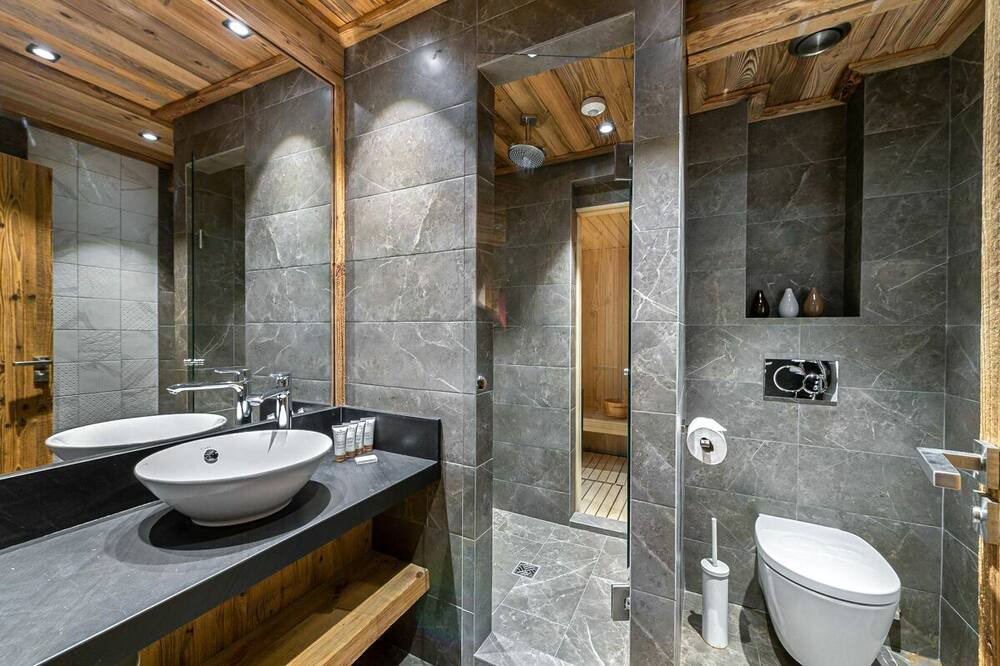 Photo of Bathroom in Val-d'Isere