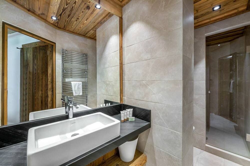 Photo of Bathroom in Val-d'Isere