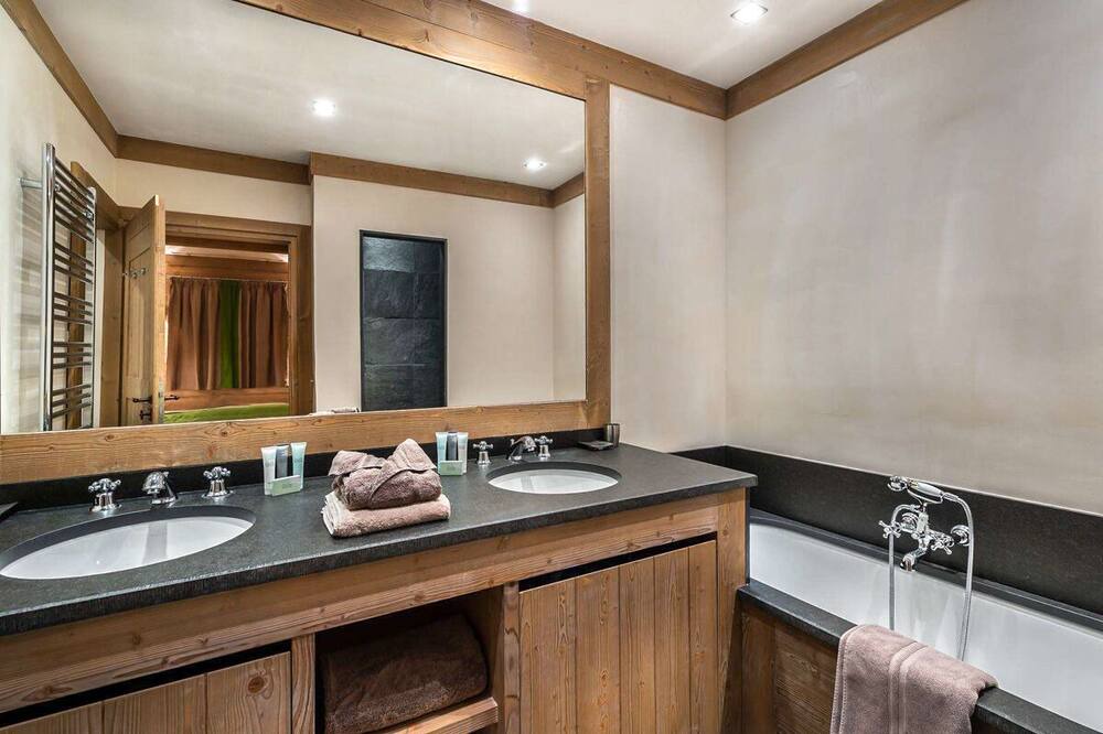 Photo of Bathroom in Val-d'Isere