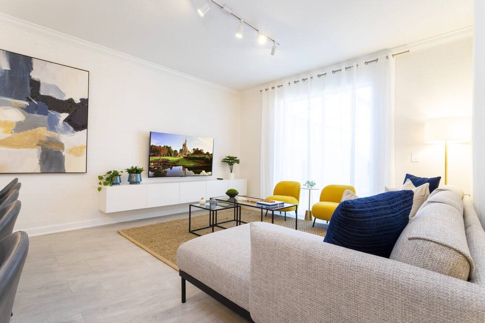 Photo of Livingroom in Campbell