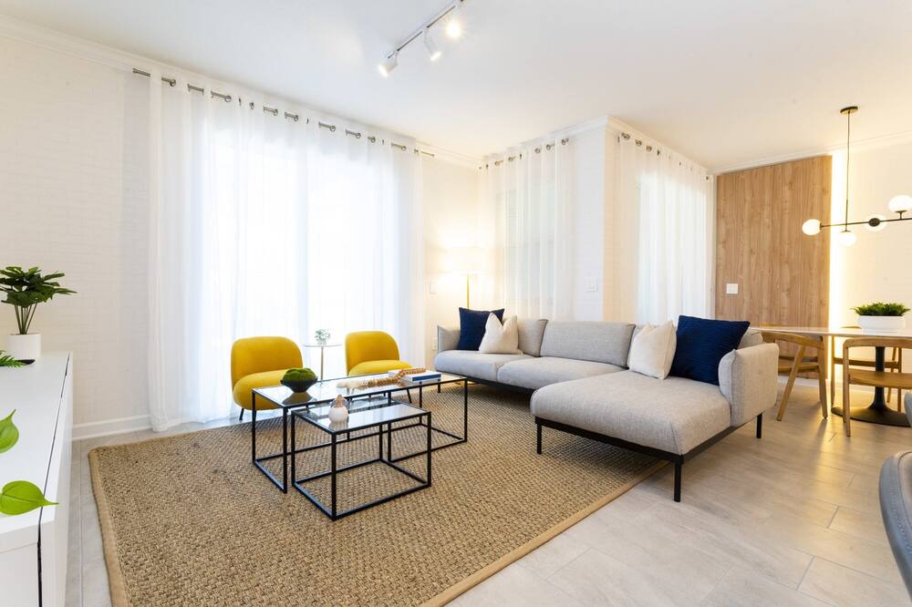 Photo of Livingroom in Campbell