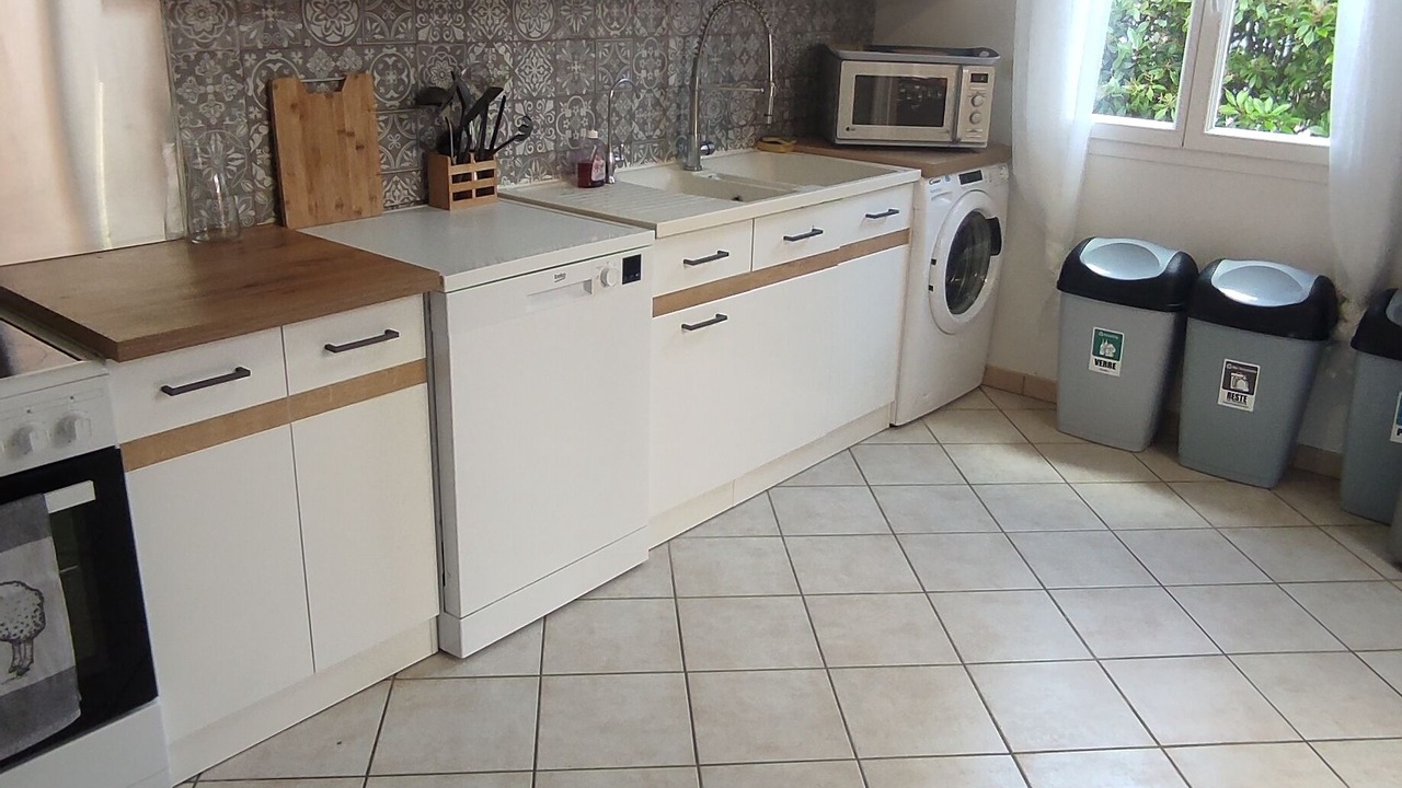 Photo of Kitchen in Montmeyan