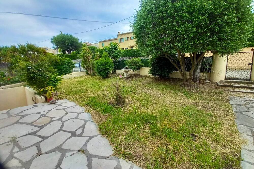 Photo of Outdoor in Bastide Giraud