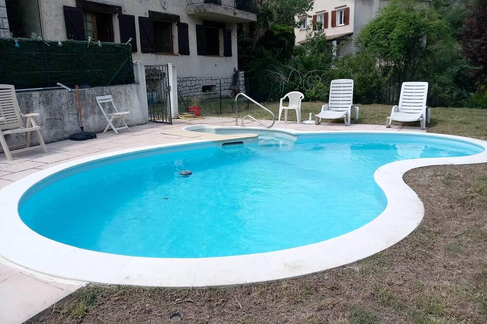 Photo of Outdoor in Bastide Giraud