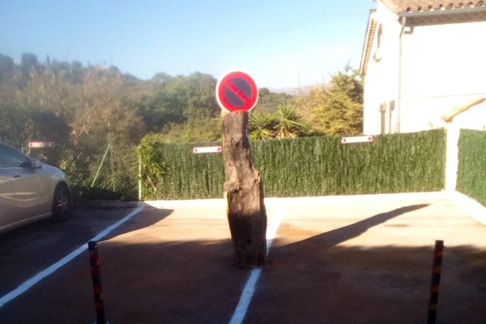 Photo of Others in Bastide Giraud