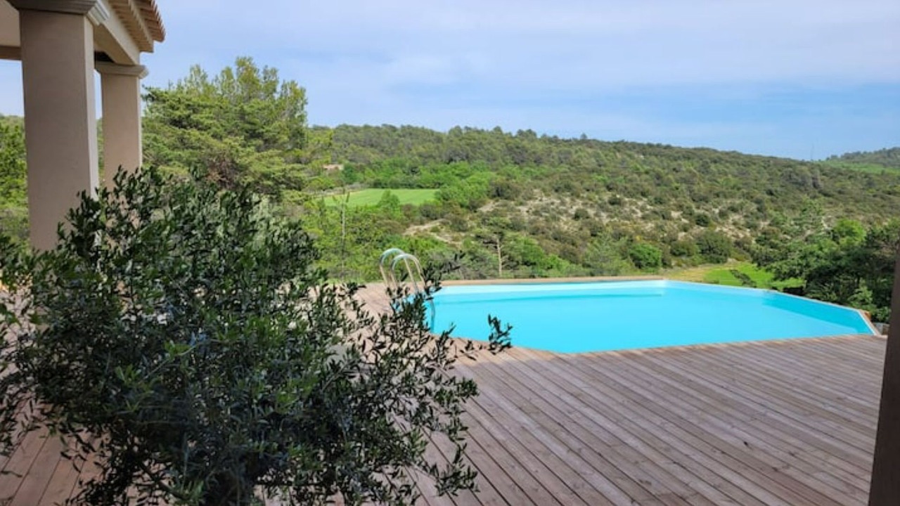 Photo of Outdoor in Saint-Julien
