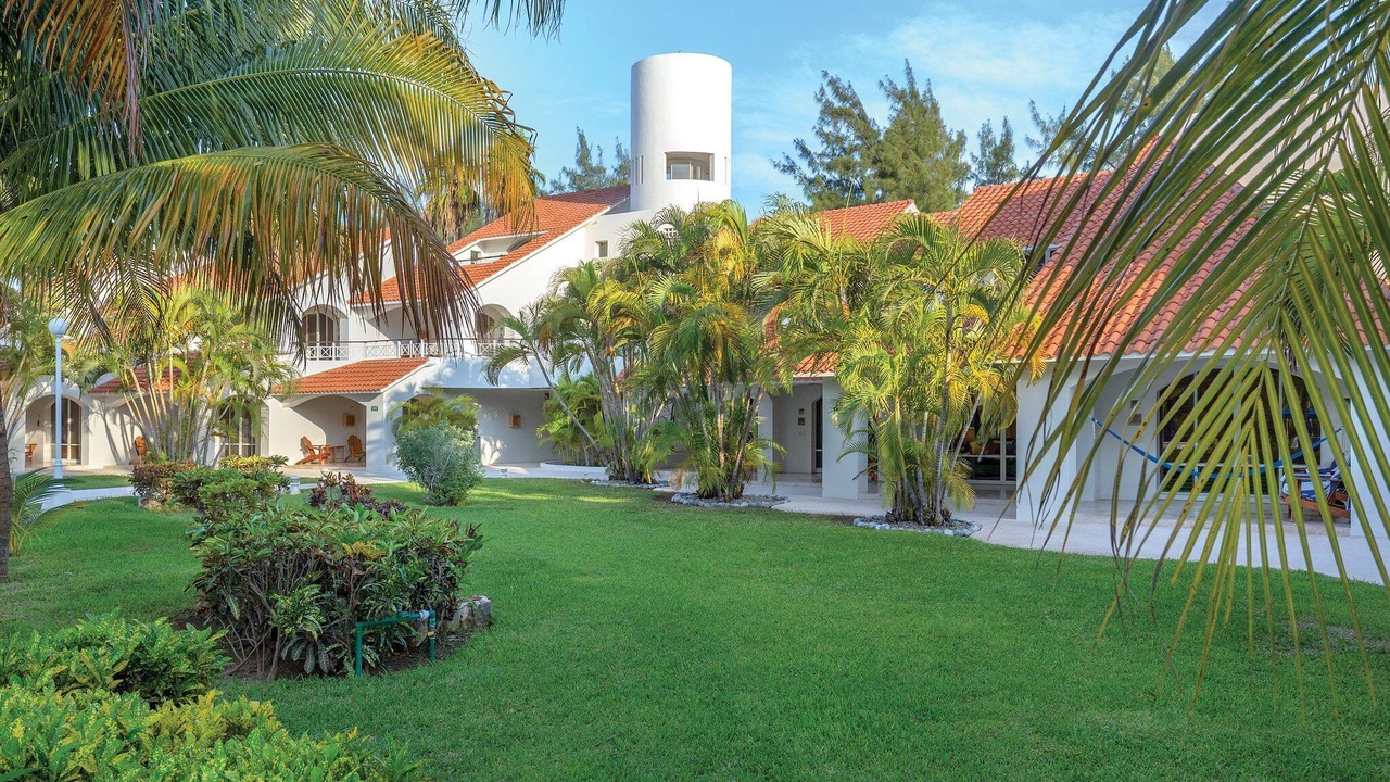 Photo of Buildings in Salina Grande