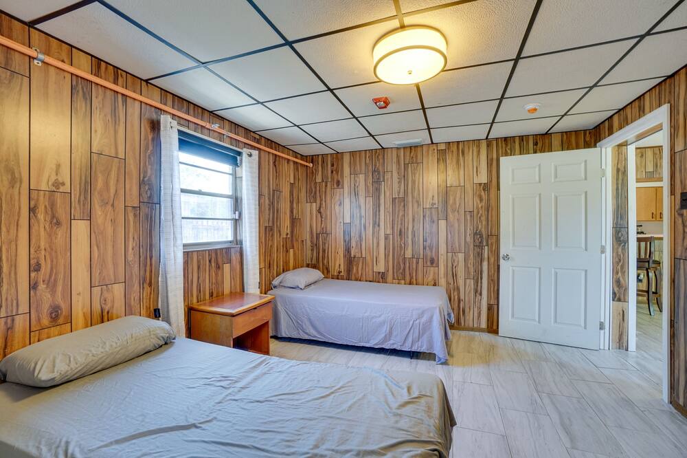Photo of Bedroom in Pine Hills